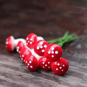 100Pcs/bag Bonito Mini Cogumelo Vermelho Ornamento de Jardim em Miniatura Vasos de Plantas de Fadas DIY Casa de bonecas Paisagem de Decoração de Jardim