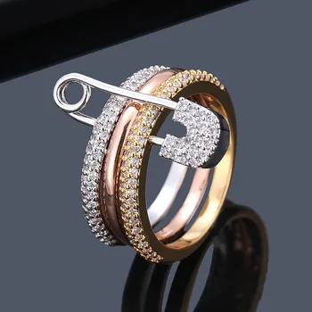 2020 Novo Design Pino de Segurança Anel para Mulheres Especiais Clássico Anéis Menina de Ouro Rose Cor Misturada AAA Zircão Jóia de Presente de Festa