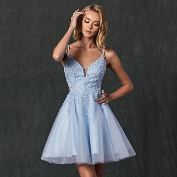 Céu Azul Tulle Vestidos de Regresso a casa 2022 Graduação Vestido para as Meninas de Aniversário Mini Vestido de Uma Linha de Cintas de Espaguete Vestido de Baile sem encosto