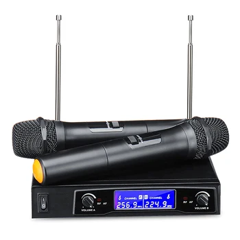 Karaoke Microfones UHF Profissional de 2 canais sem fio Duplo de Mão Microfone Digital Display LCD Mic Sistema Definido para a Festa