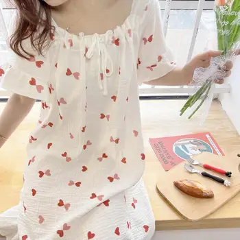 Macio Novo Amor Ins Vermelho Kawaii Manga Curta Casa NightDress Mulheres Coreano Princesa Impressão Cquare Colar De Pijamas Elegante