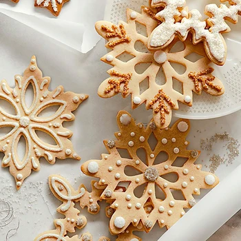 Os Cortadores de Moldes de Aço Inoxidável de Natal do floco de Neve de Biscoito Molde DIY Fondant de Pastelaria, Decoração de Cozimento Ferramenta de Cozinha Gadgets